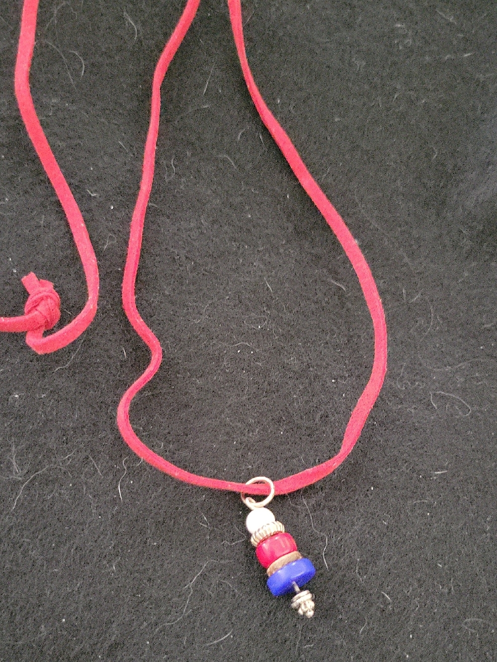 Source Unknown Red and Blue Suede Pendant Necklace